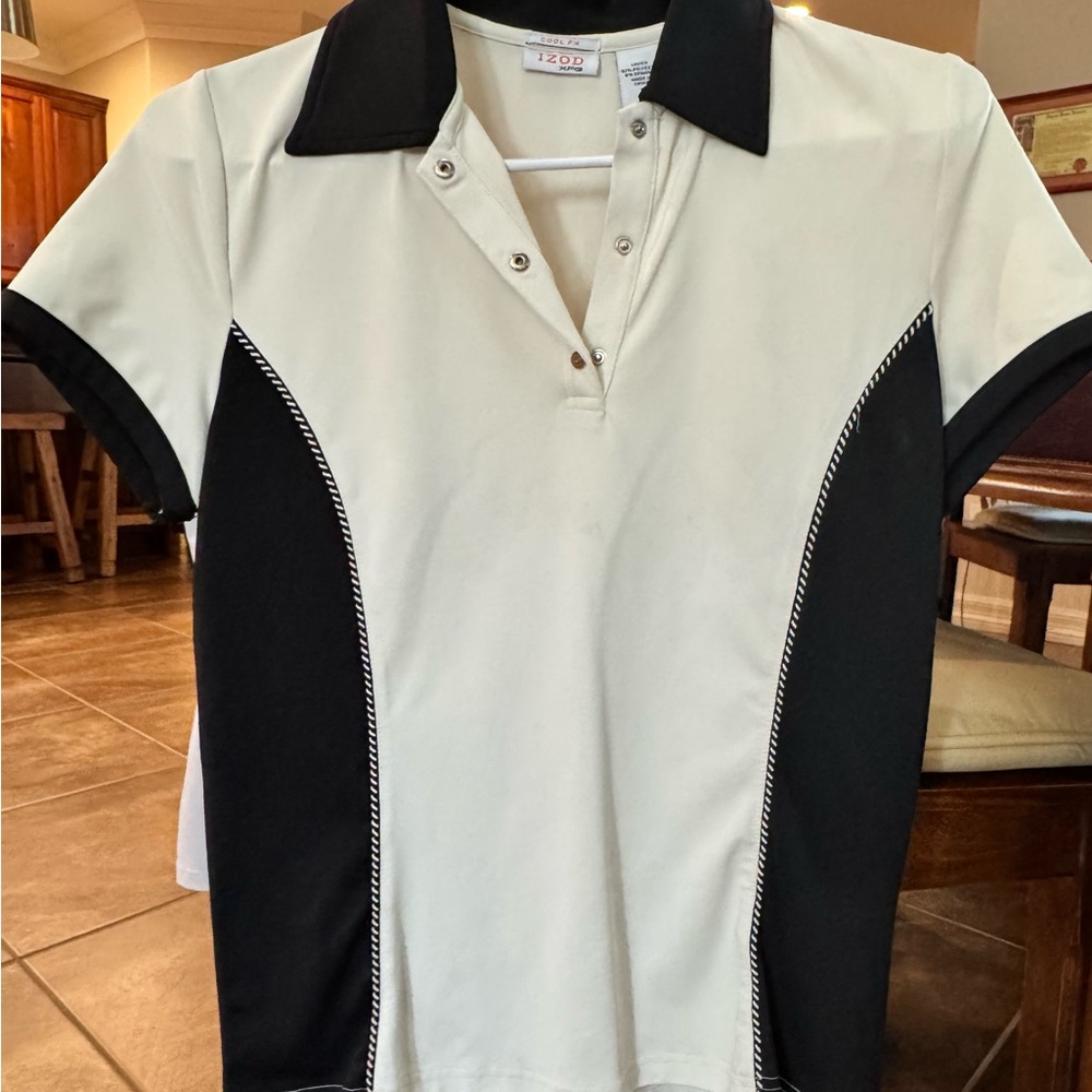 Izod golf polo women’s short sleeve top medium